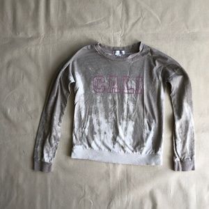 Girl’s Grey and White Sweatshirt